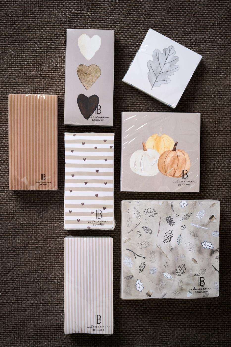 ib_laursen_servietten_papier_streifen_beige_1.jpg