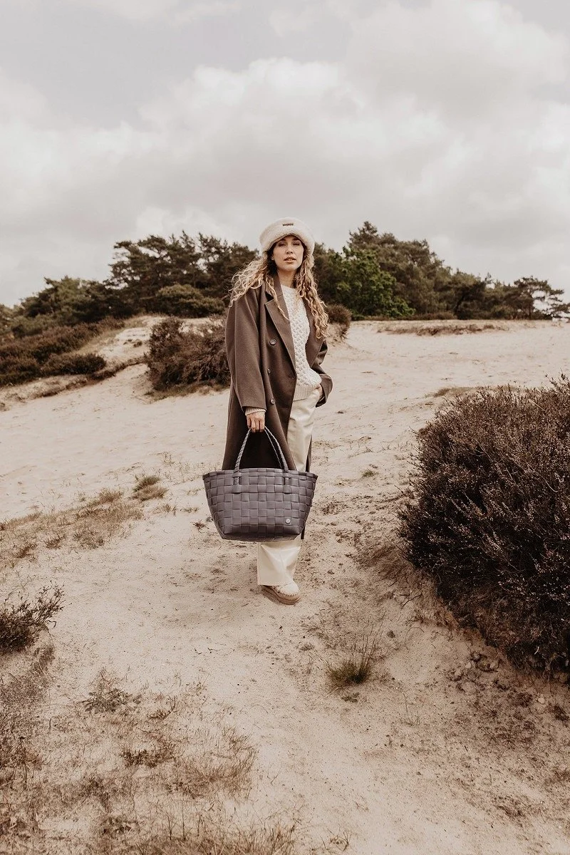 handed_by_paris_shopper_cedar_brown_3.jpeg