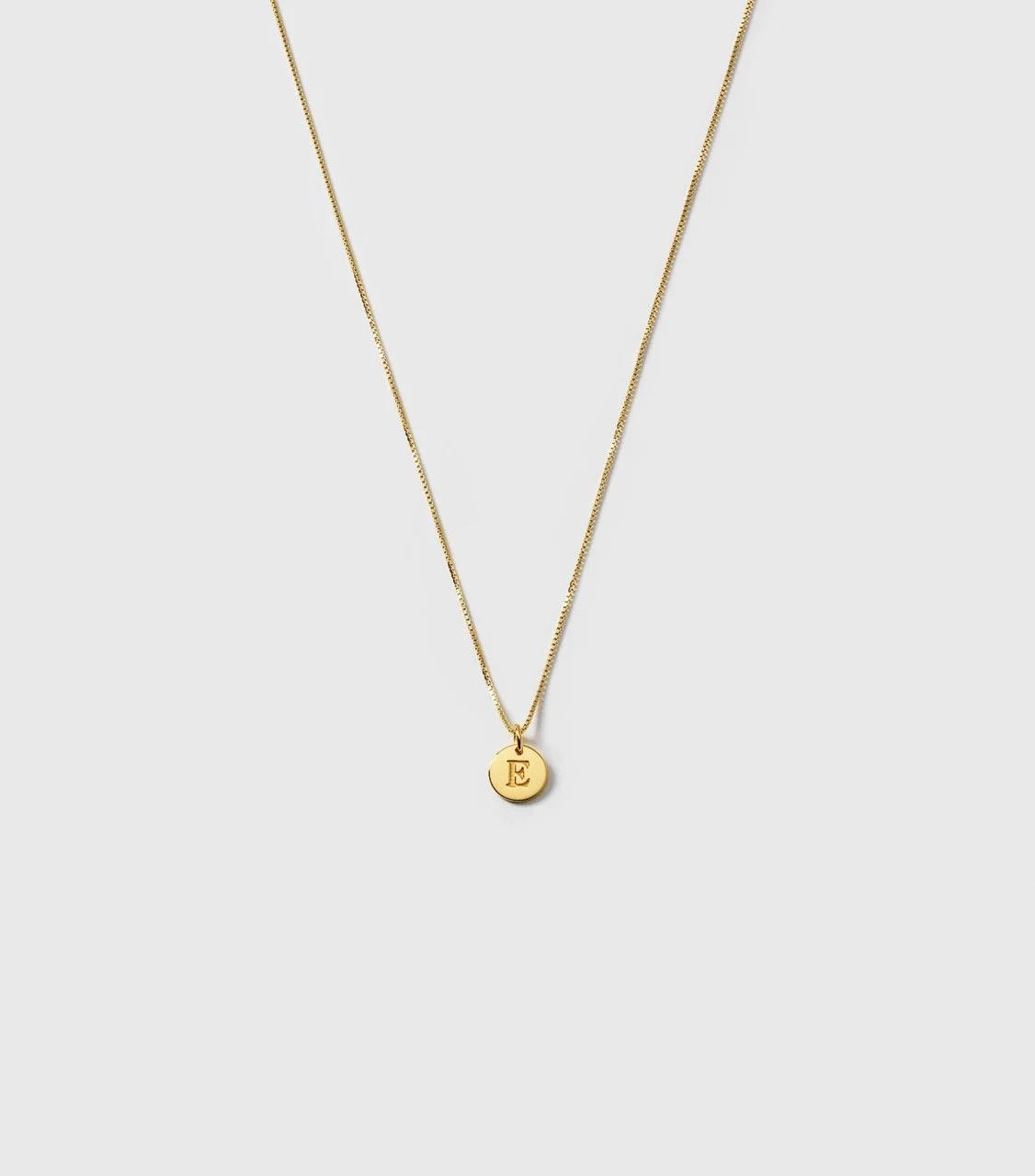 Syster P Halskette Beloved Medium Box Chain Gold 2.jpeg
