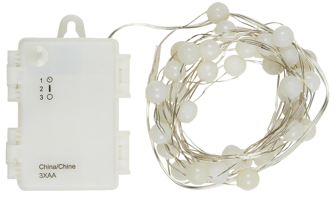 ib_laursen_lichterkette_40_schneebaelle_timer_draussen_5.jpg