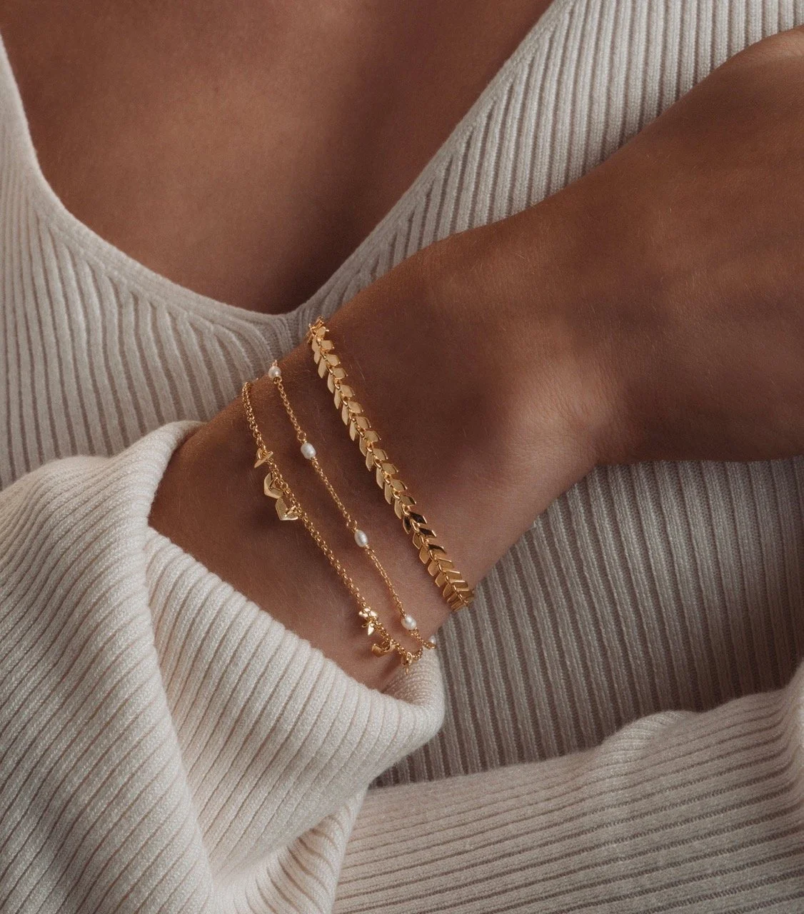 Syster P Armband in Schichten Gold Olivia.jpeg