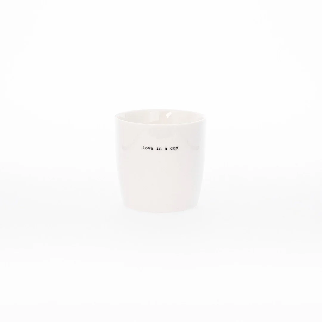 soegne_home_tasse_weiss_love_in_a_cup_1.jpeg