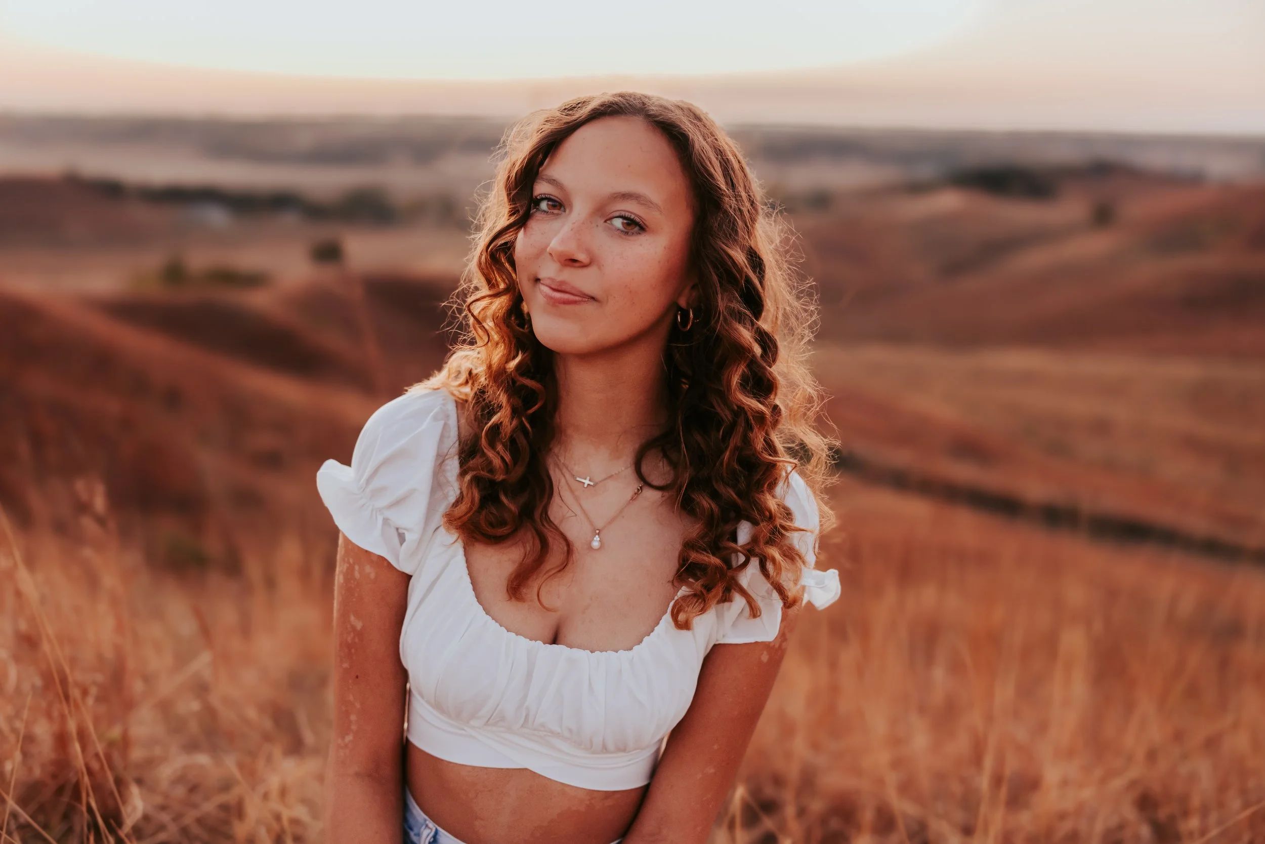 Senior-Photo-Examples-2024-3.jpg