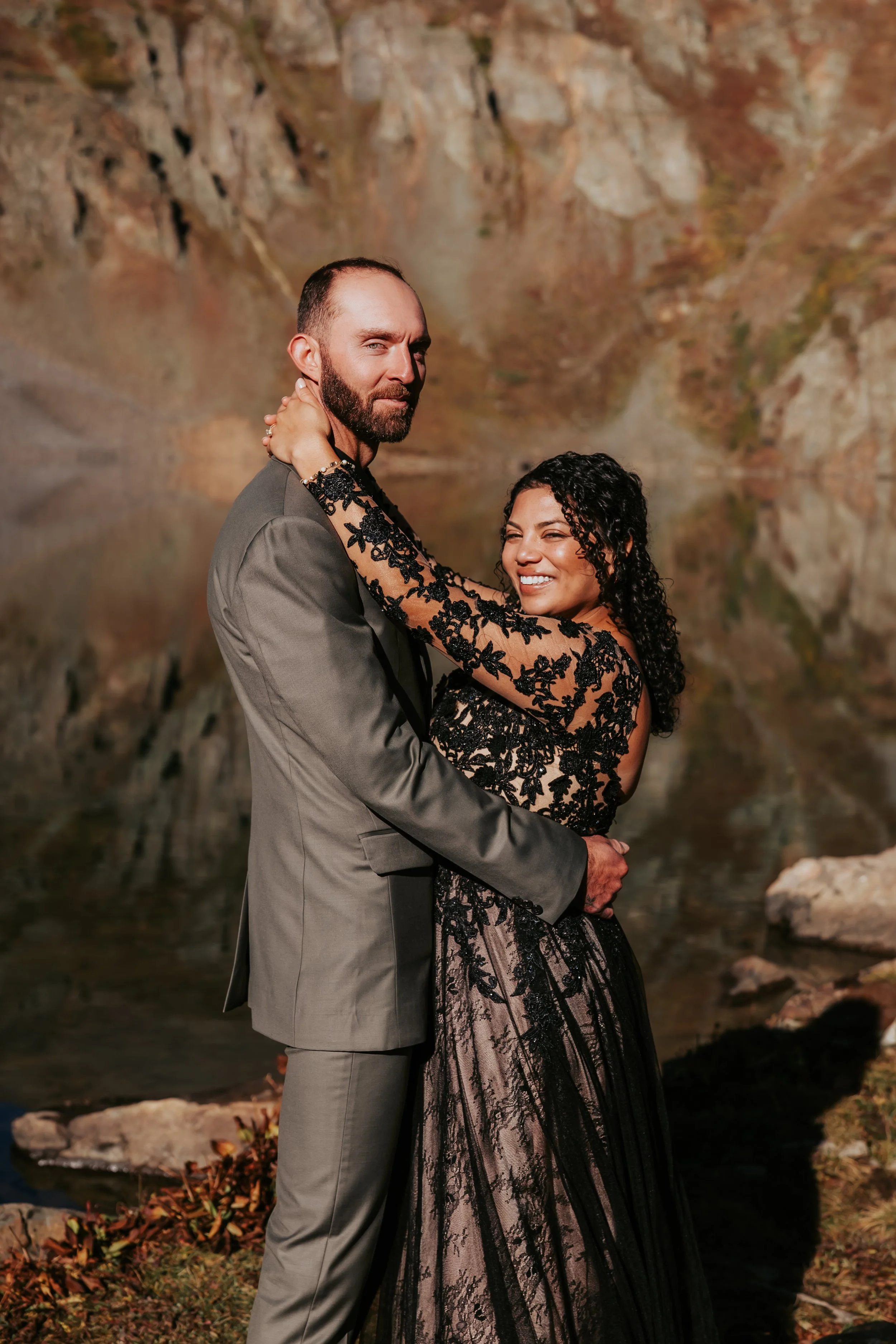 Heusinkveld-Elopement-Portraits-44.jpg
