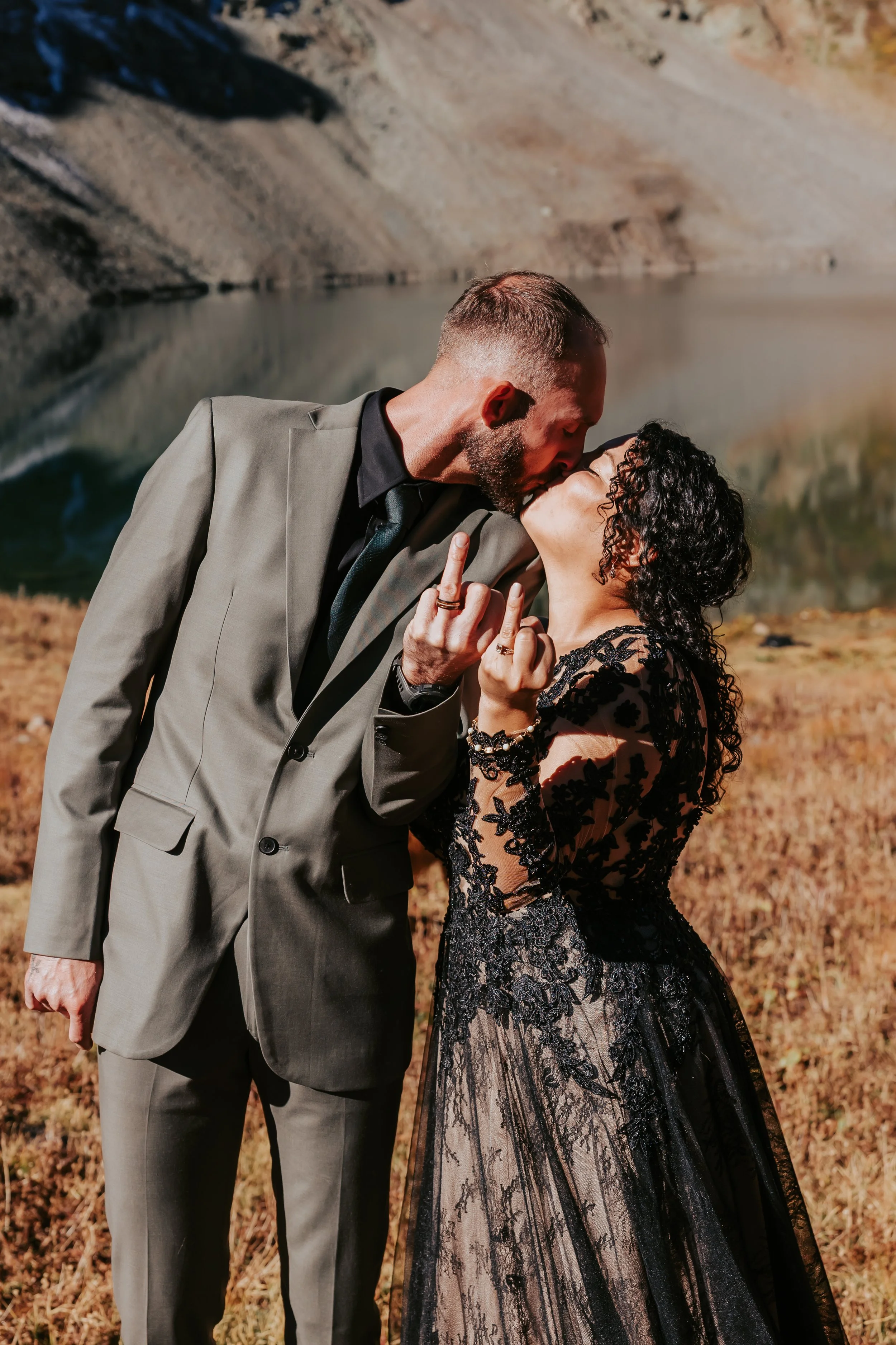 Heusinkveld-Elopement-Portraits-169.jpg