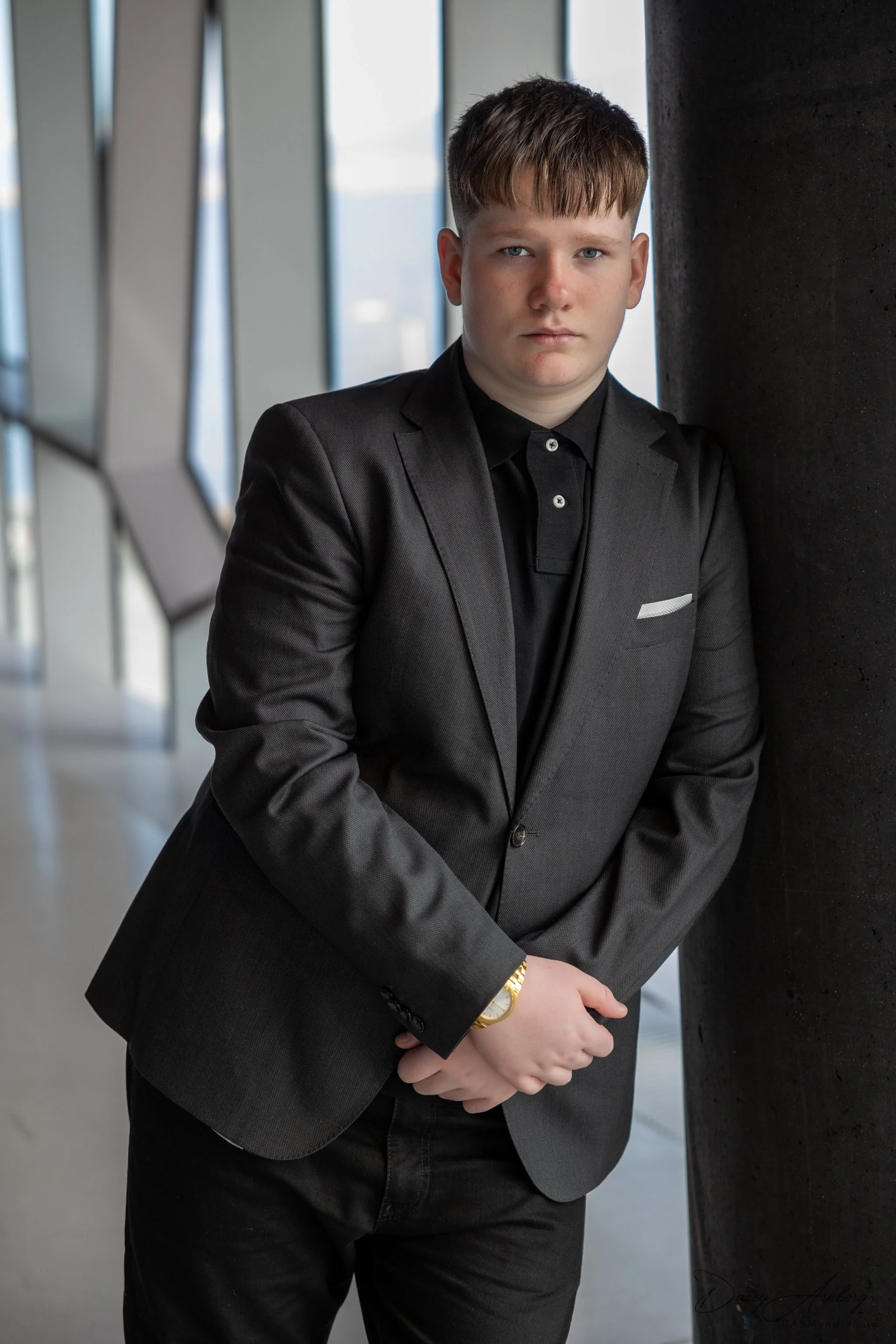 Júlíus Elfar -SKJÁupplausn-50.jpg