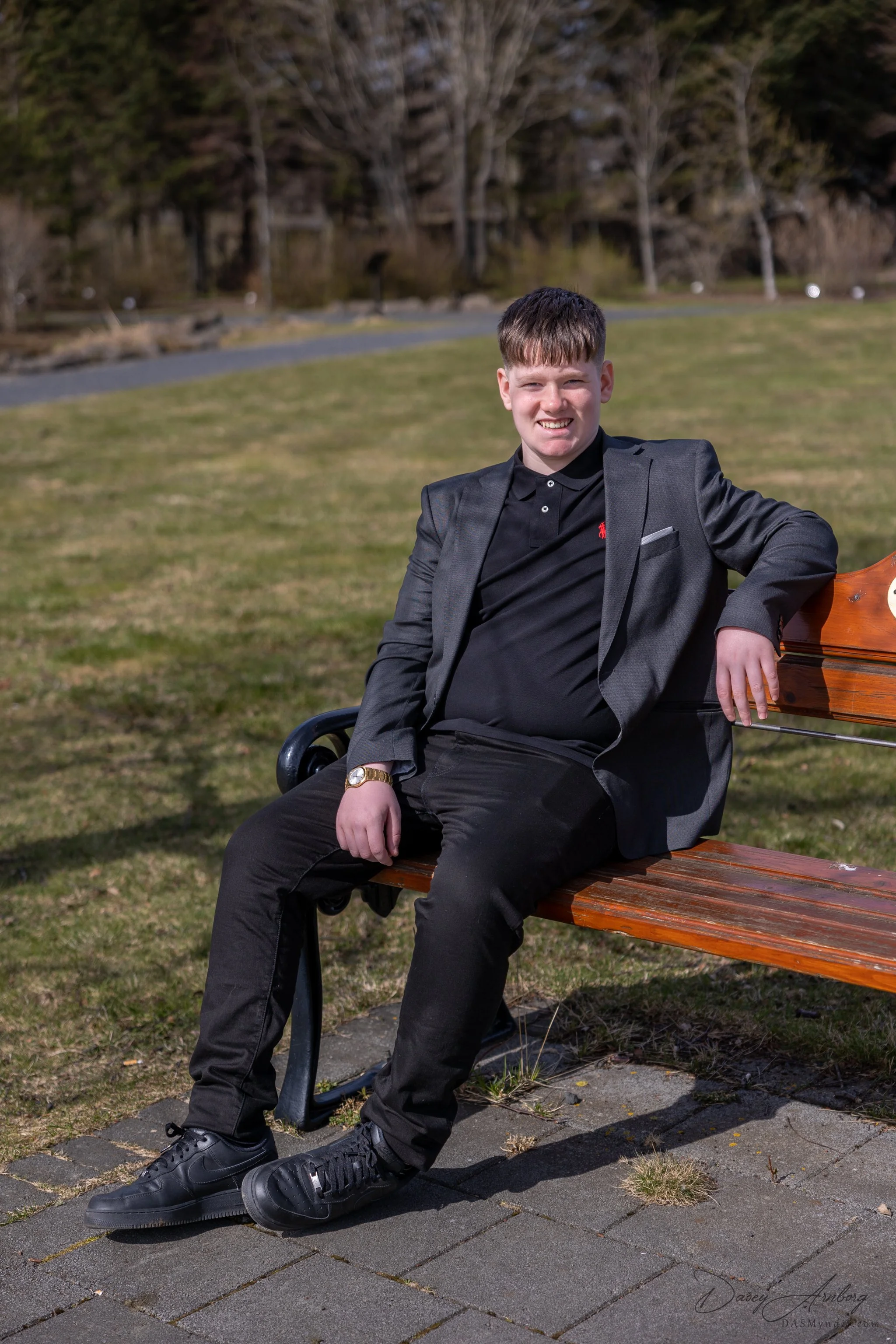 Júlíus Elfar -SKJÁupplausn-6.jpg