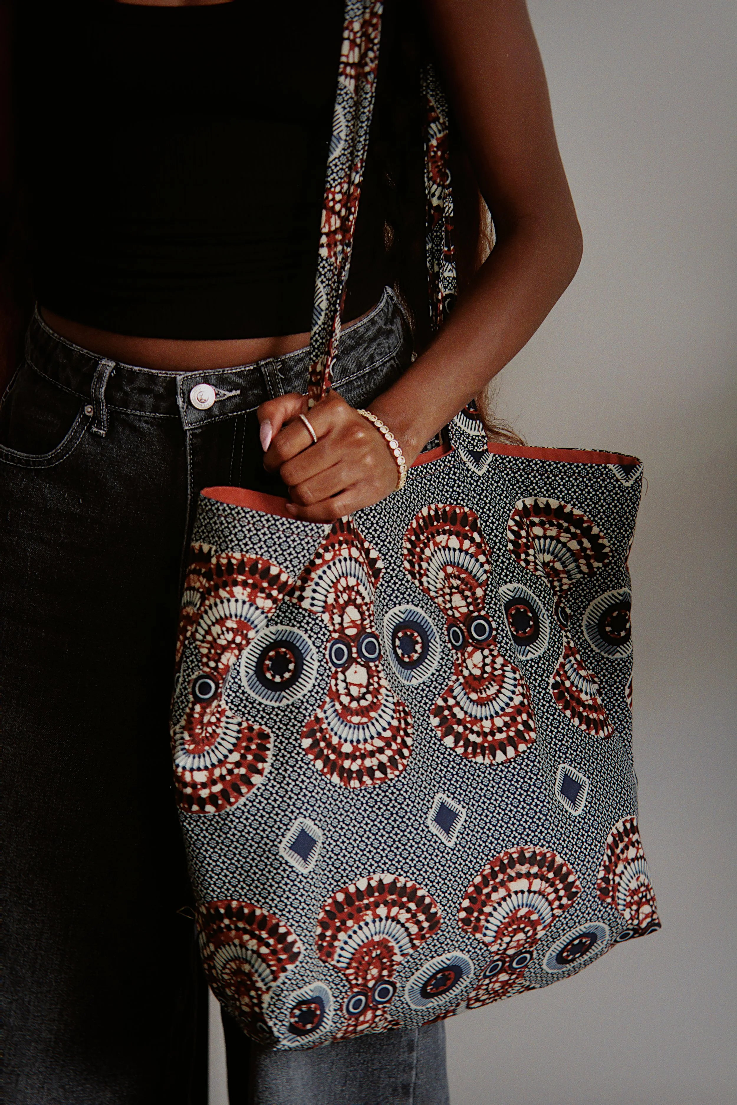 The Suban Tote