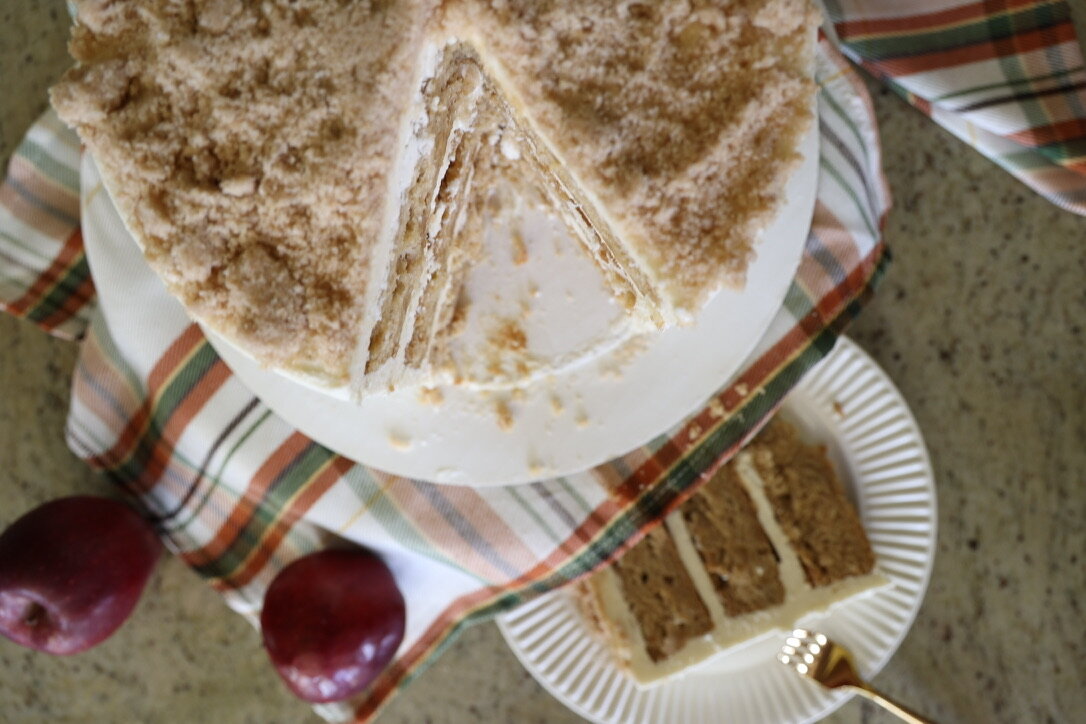 Apple Crumble Cake