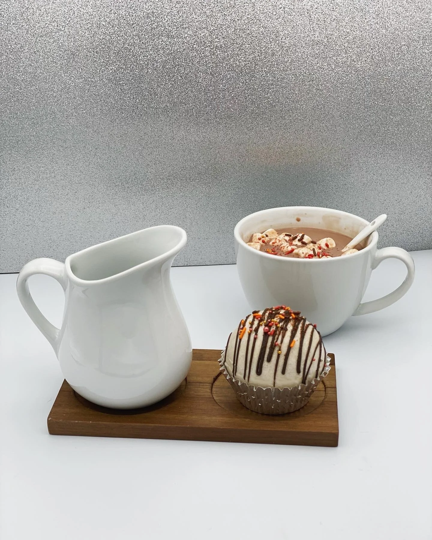 D0BCC6A1-19E5-47F8-A1A6-C907DFD9FA6F