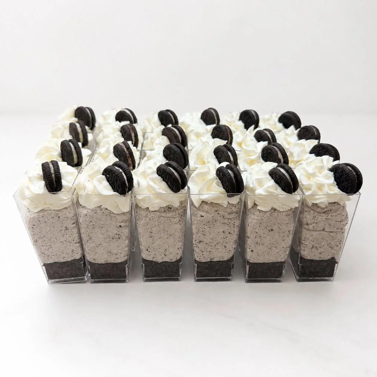 Oreo Cheesecake Dessert Shooters