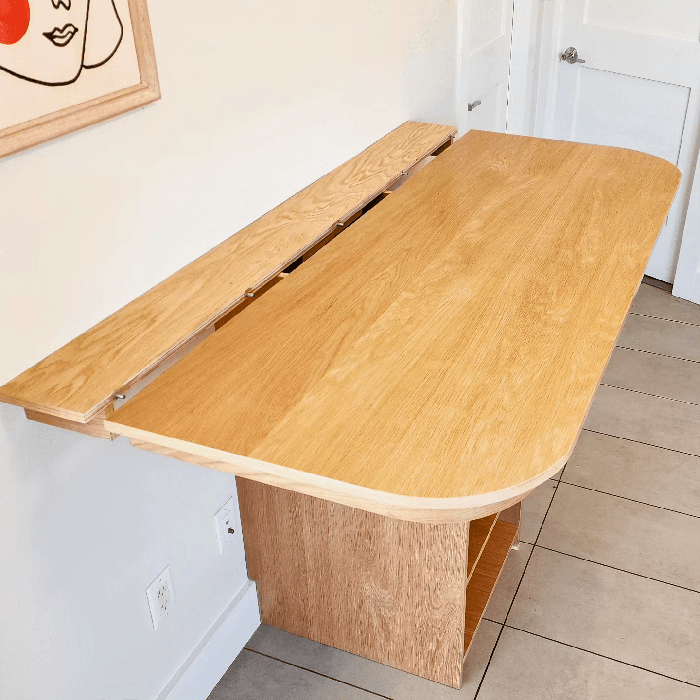 extendable-dining-table-nyc.png