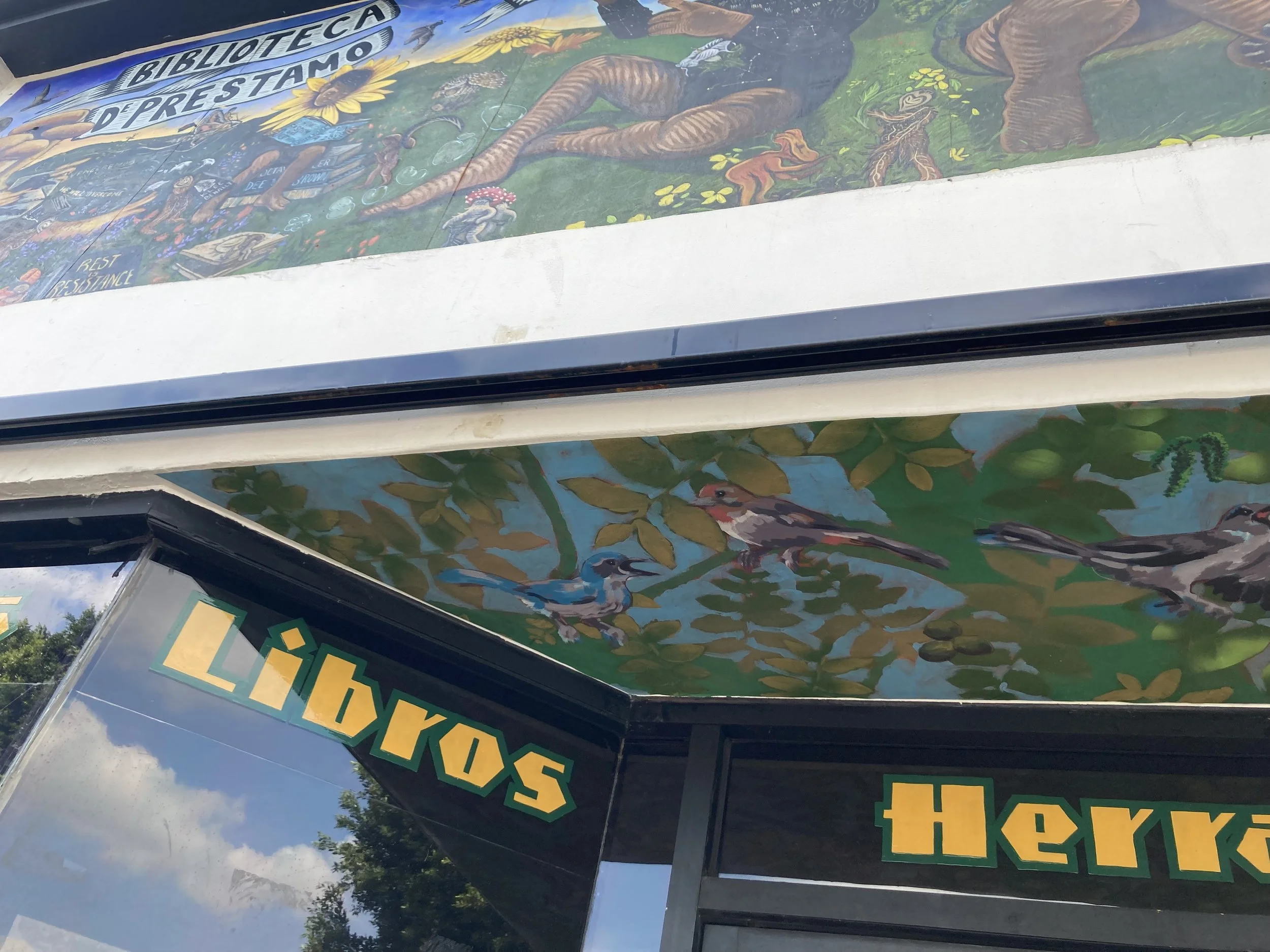 Black Walnut Chisme mural featuring California black walnut tree and native wildlife