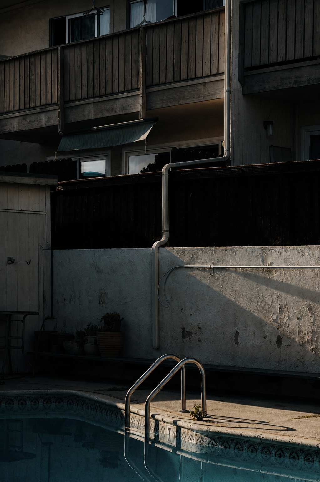 Pool Entr.png