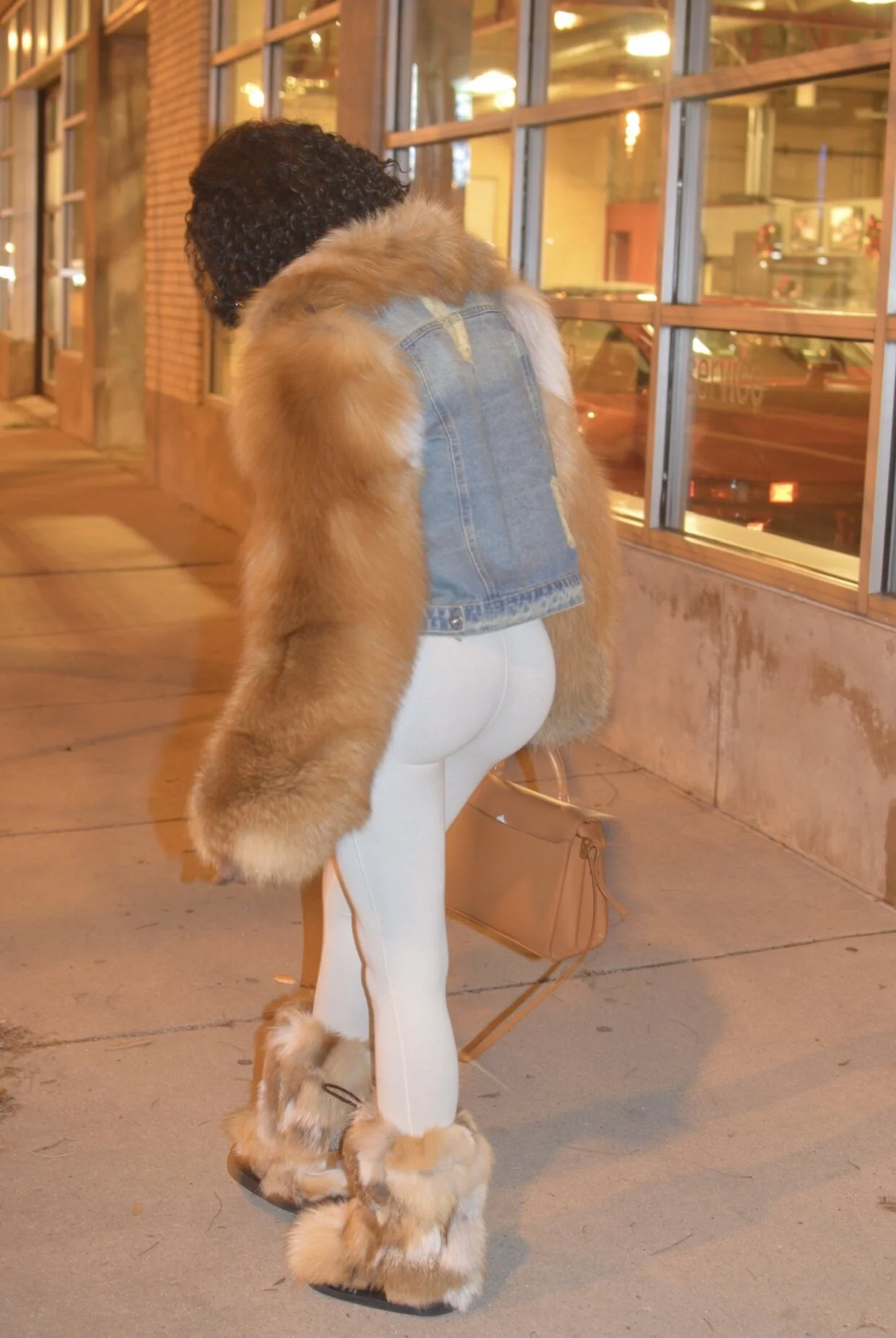 17474715-8FAB-4828-AF58-829F40ED9C7C