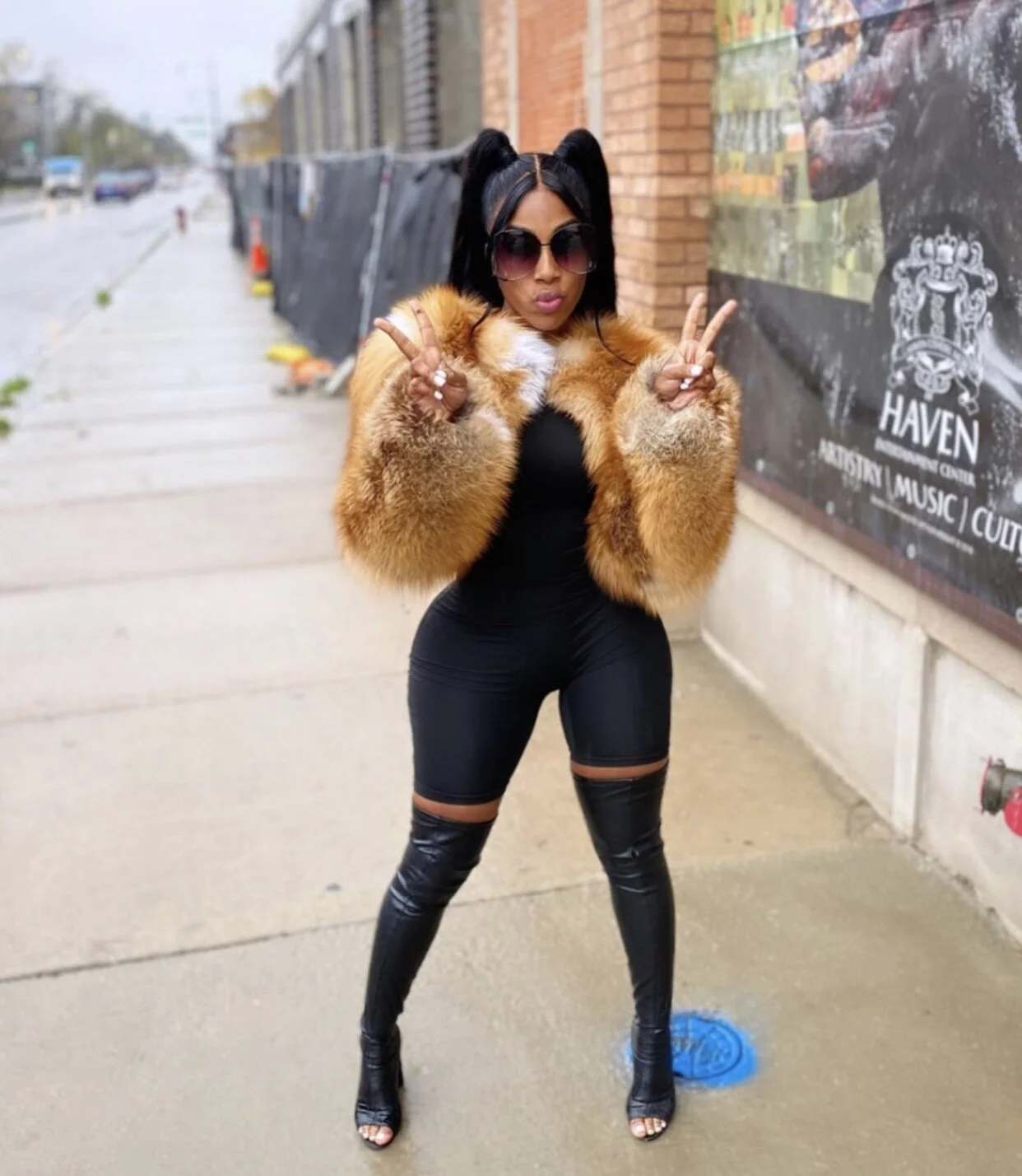 E73747BB-ED60-4181-8065-120B09D0A37D