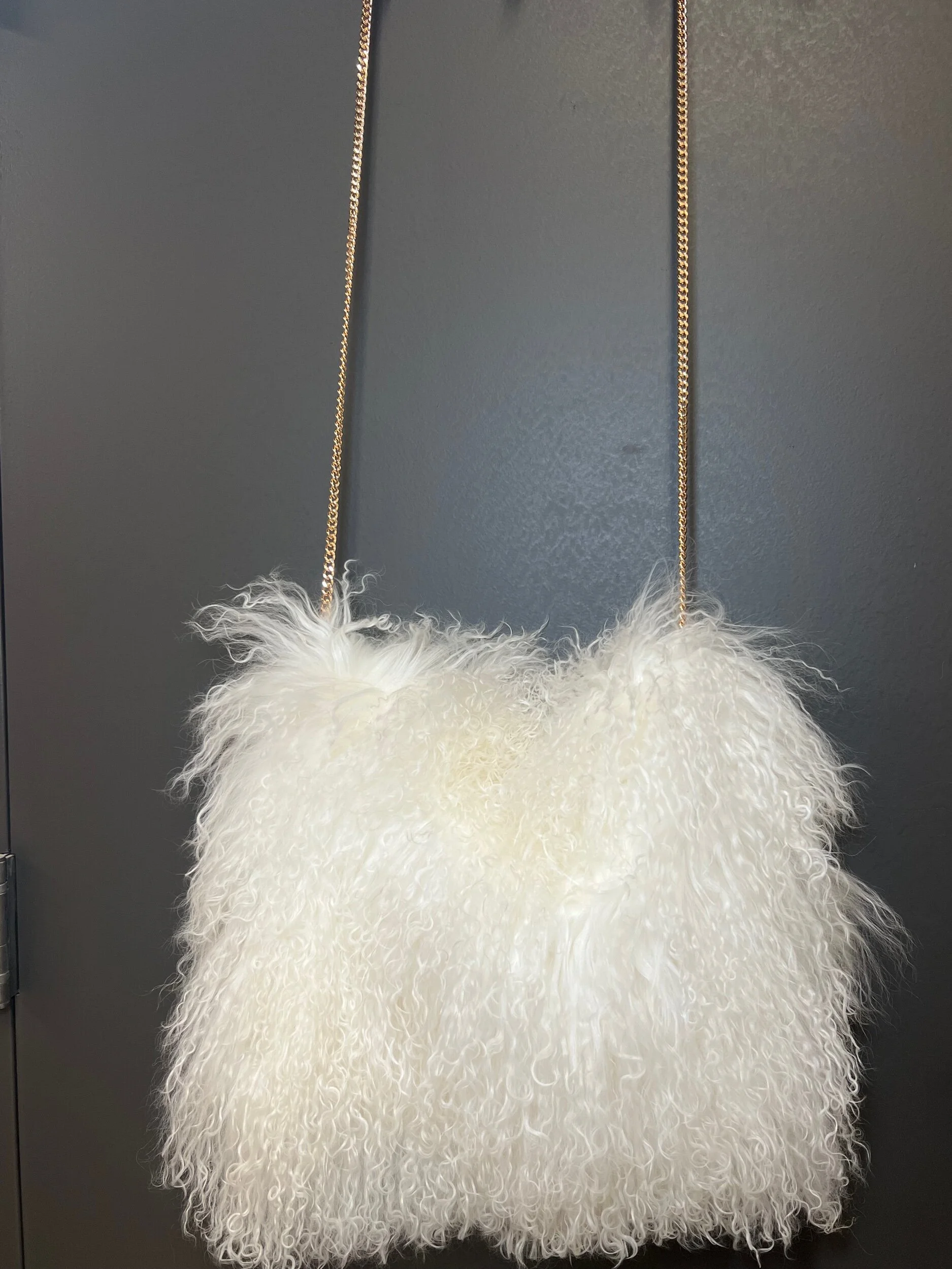 FAF5A1AC-DB8A-4C26-8379-1A7079C7BF68