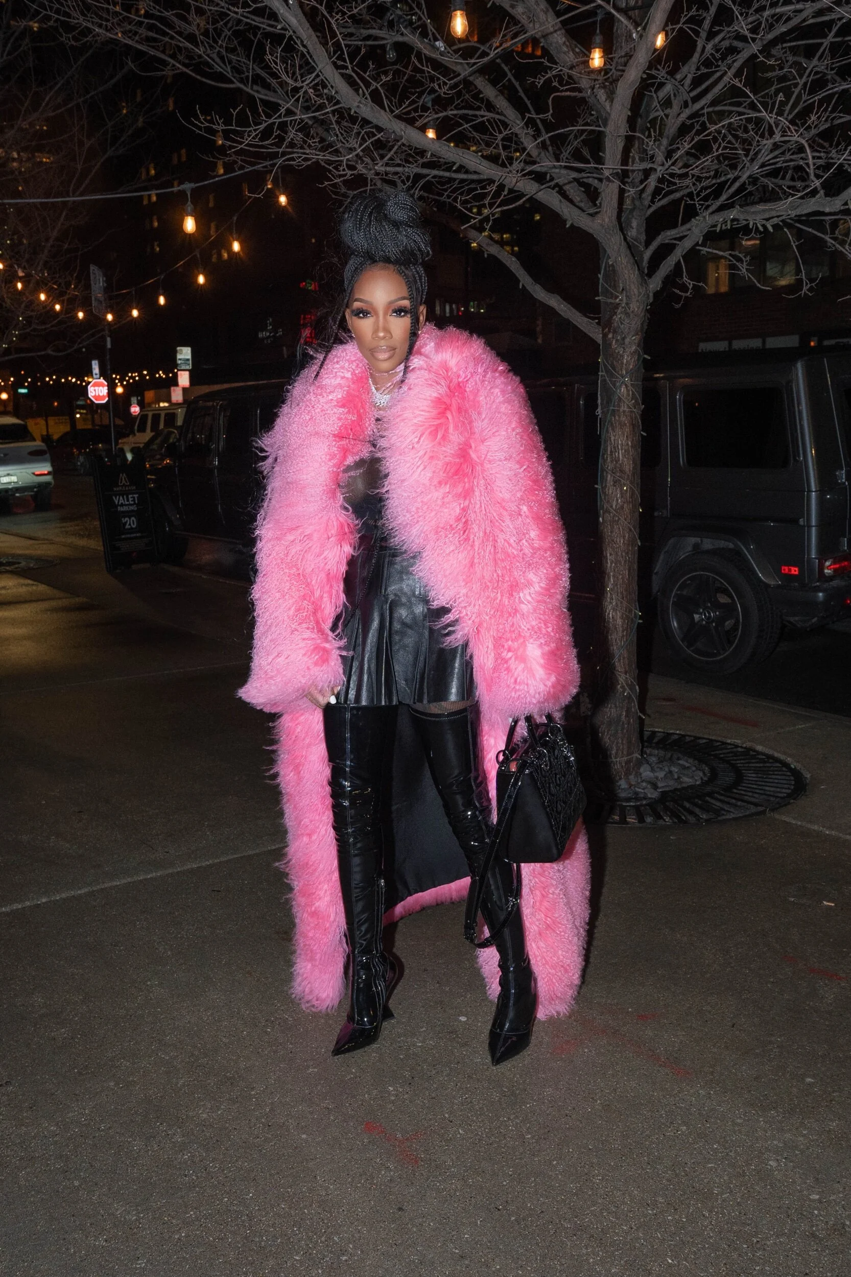 91D4E97F-315B-4F3E-B5C6-6887F29B60F4