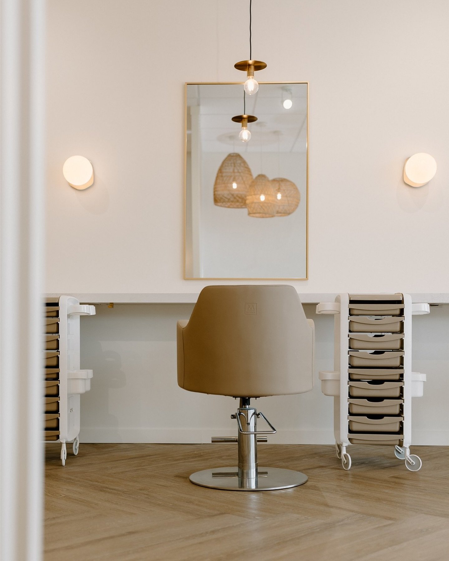Edit Hair Lounge - Where modern style meets organic, effortless beauty. Our salon is a haven for those who appreciate natural vibes and laid-back luxury. At Edit we believe in the power of continuing education, ensuring our team stays at the forefron