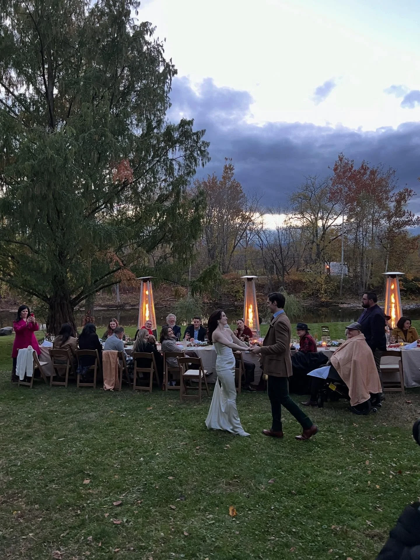 Jussa bunch of randos.  Been a bit.