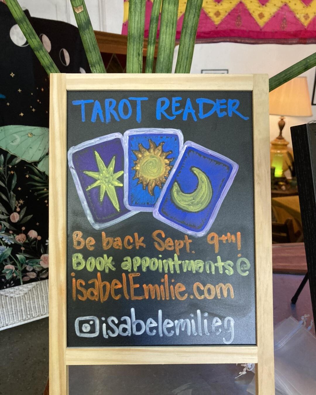 I am officially off the clock until 9/7! 🥳

In case you missed me at Superbum or Midtown Farmers Market, you can always book a reading, healing or consult any time at isabelemilie.com/calendar for anytime after 9/8.

Happy Virgo Season!

#selfhealer