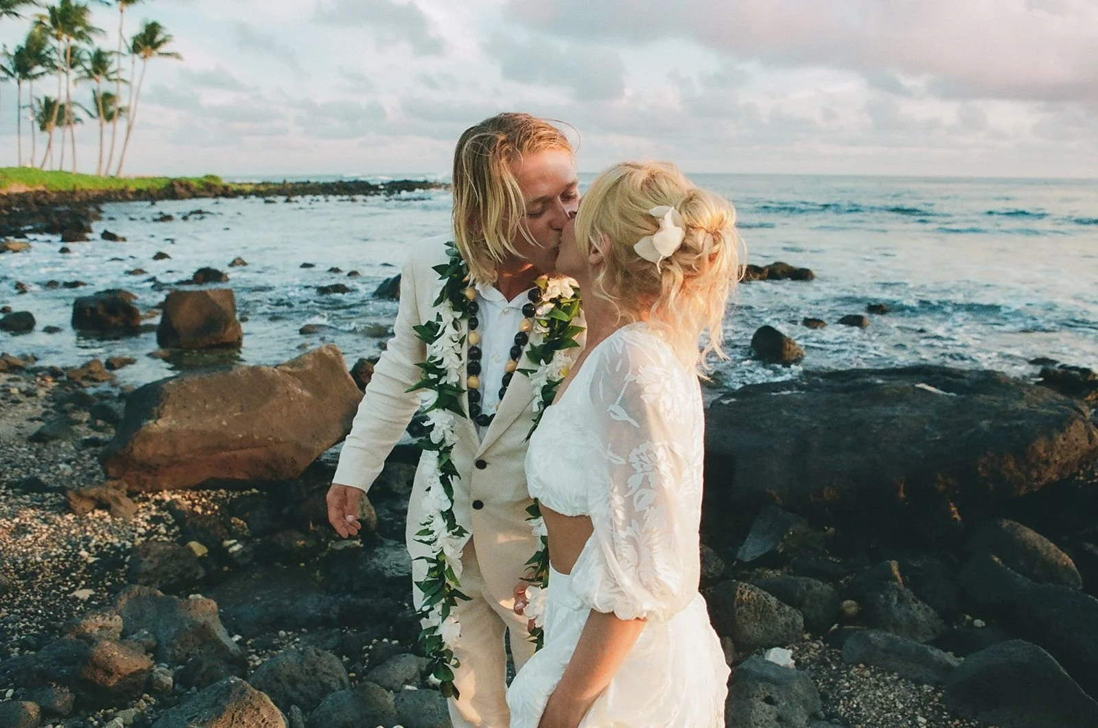 destination-wedding-in-kauai-24.jpg