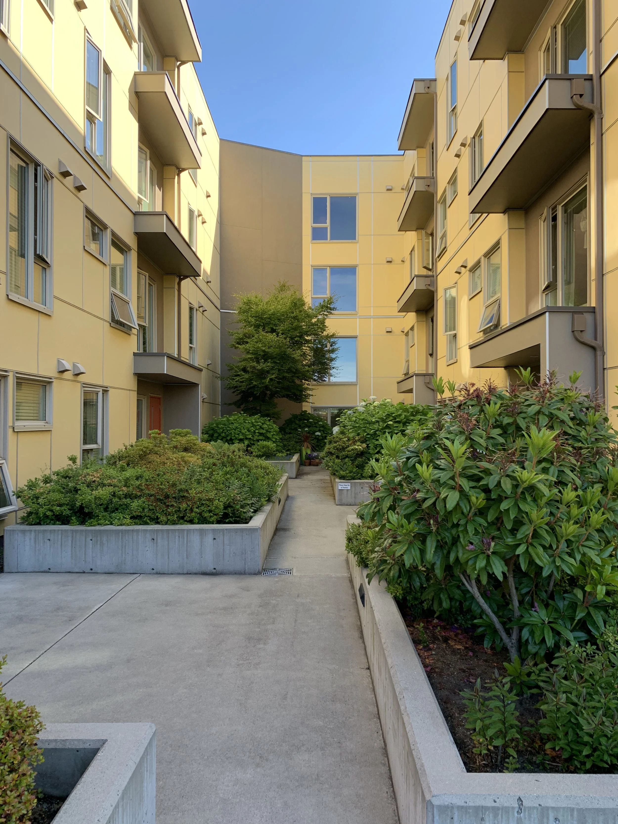 courtyard with private patios