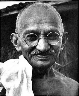 Gandhi, Ron Paul and the Bloodthirsty GOP