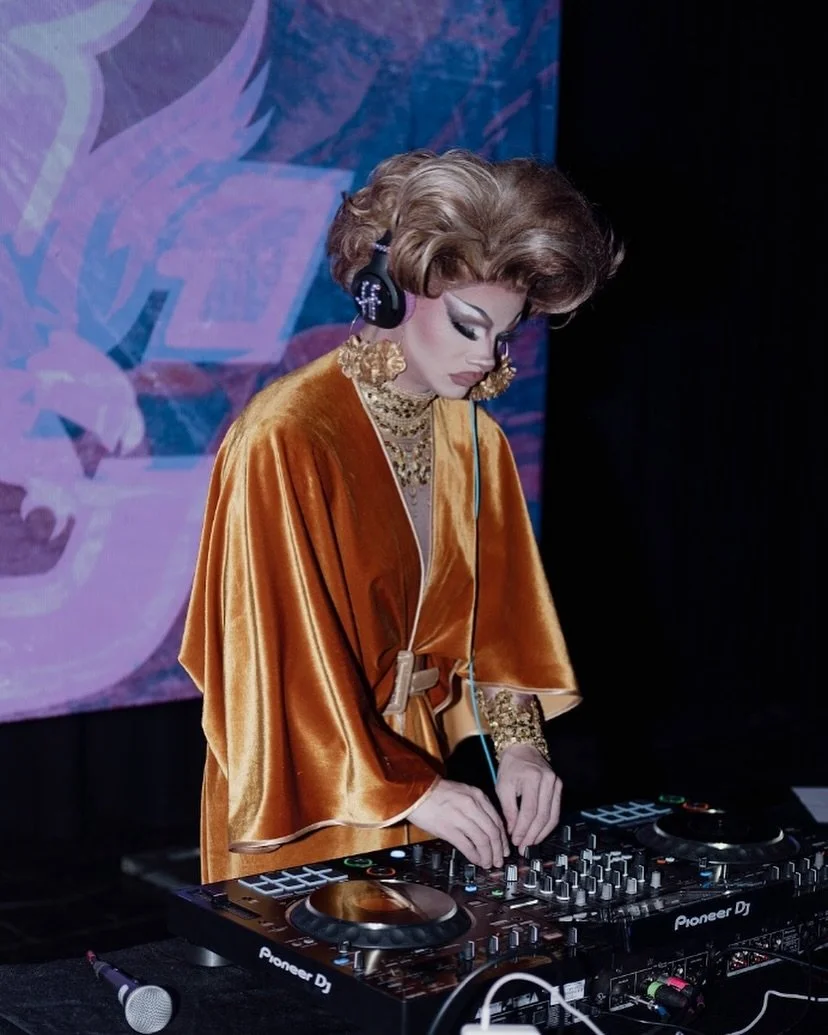 Another year working with @ugbc_qlc producing their annual formal 🌟🏳️&zwj;🌈

Huge shoutout to DJ @wreakingharlowhavoc !!