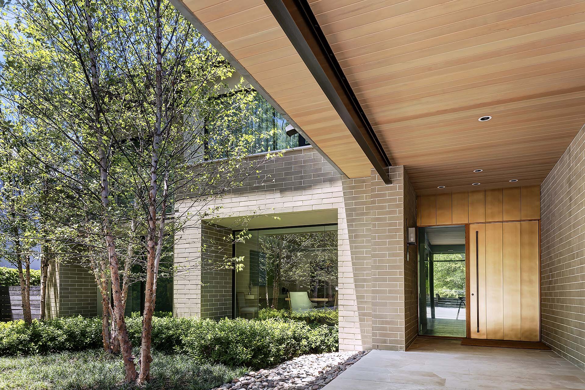  Modern comfortable contemporary home in Park Cities Dallas Texas designed by Bernbaum/Magadini Architects 