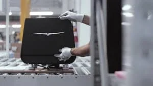 Eagle One Prima. Behind the scenes