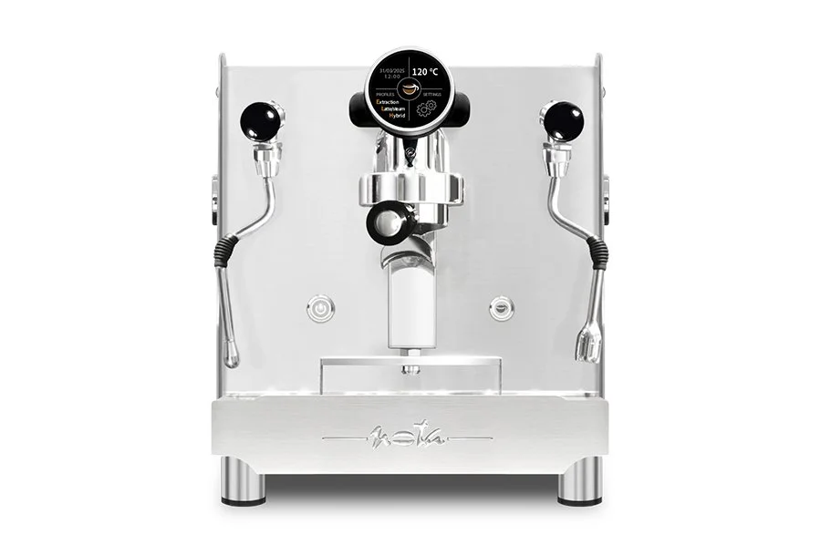 Nota-front-with-josytisk-taps-Orchestrale-Coffee-Machines-E61.jpg