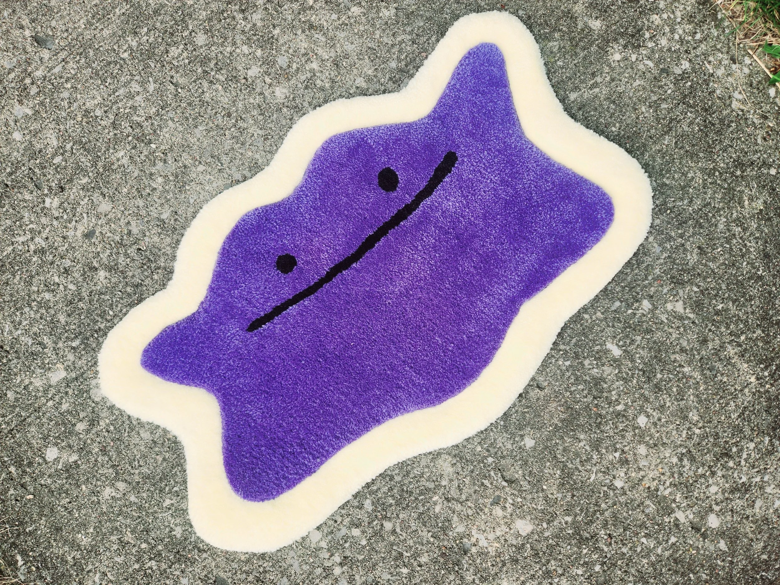 Ditto Commission Slot