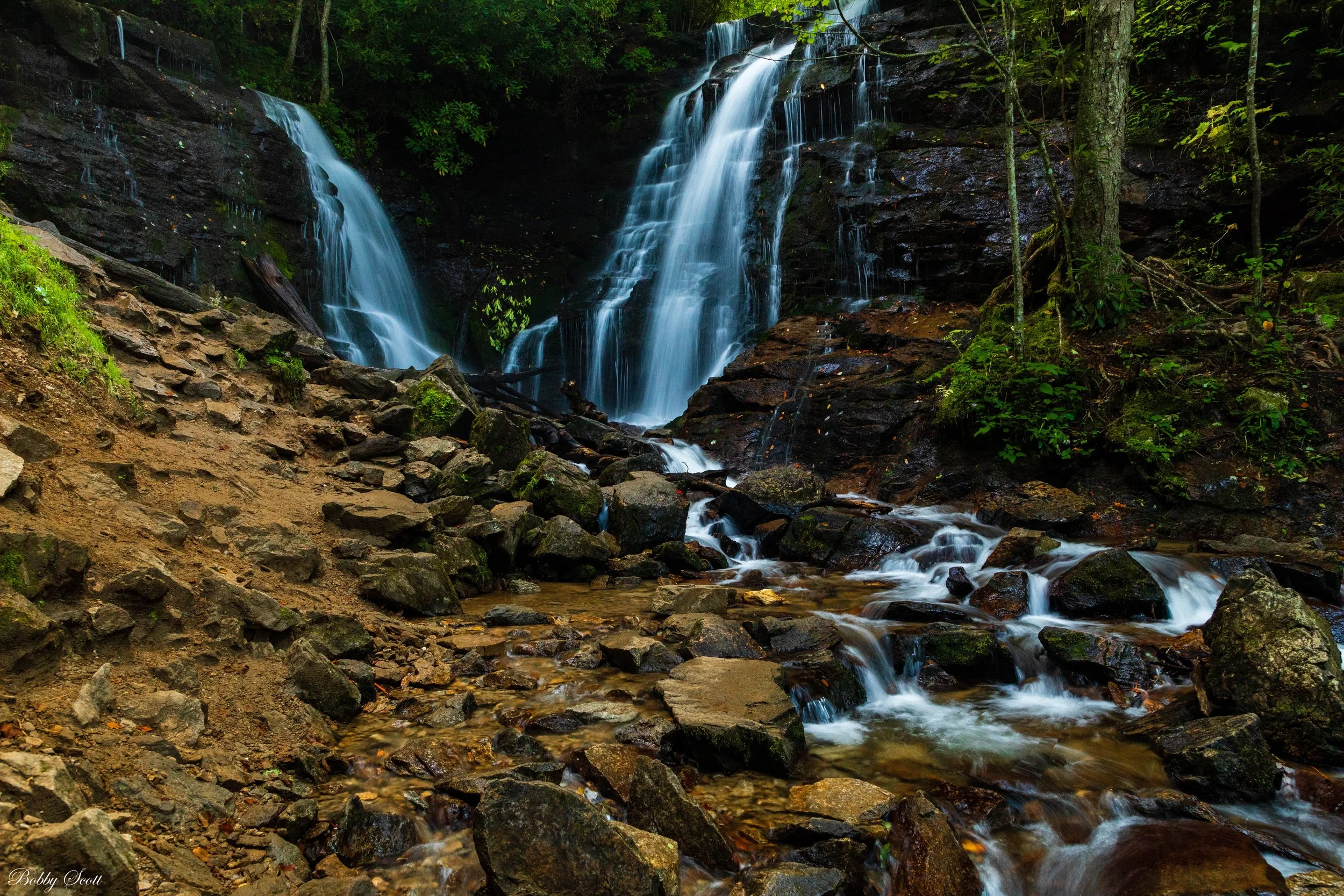 Soco Falls (1).jpg