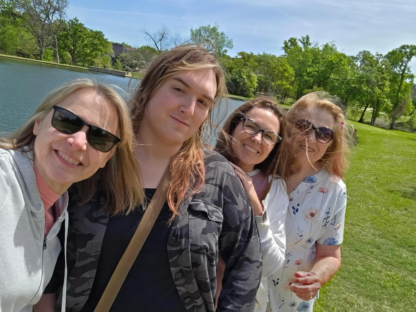Easter blessings&hellip; time with family and adopted family. The weather was lovely and we enjoyed fajitas, rice, chips &amp; salsa and strawberry shortcake. 
&bull;
&bull;
#easter #family #blessed
