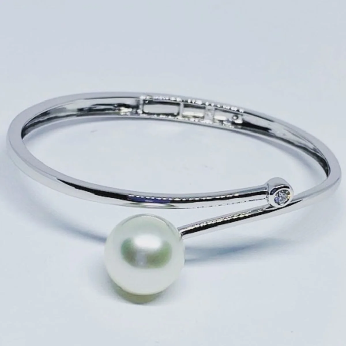 NEW - White Gold Pearl Bangle.jpg