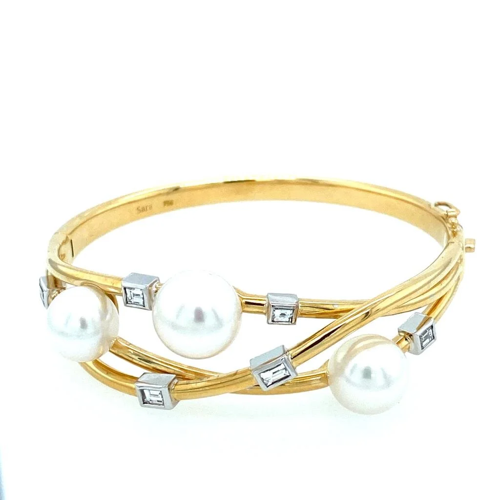 Diamond and Pearl Bangle.jpeg
