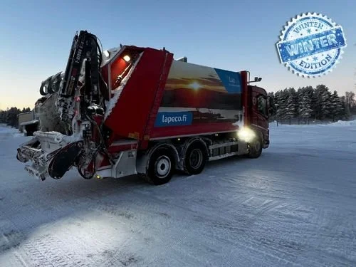 Napapiirin toisella puolella Hidromak jäteapakkari se vain porskuttaa