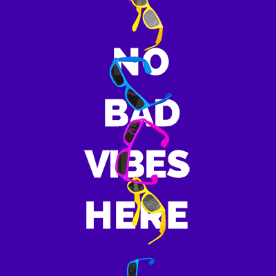 Jet2-Vibe-InstagramSticker-Sunglasses2022.gif