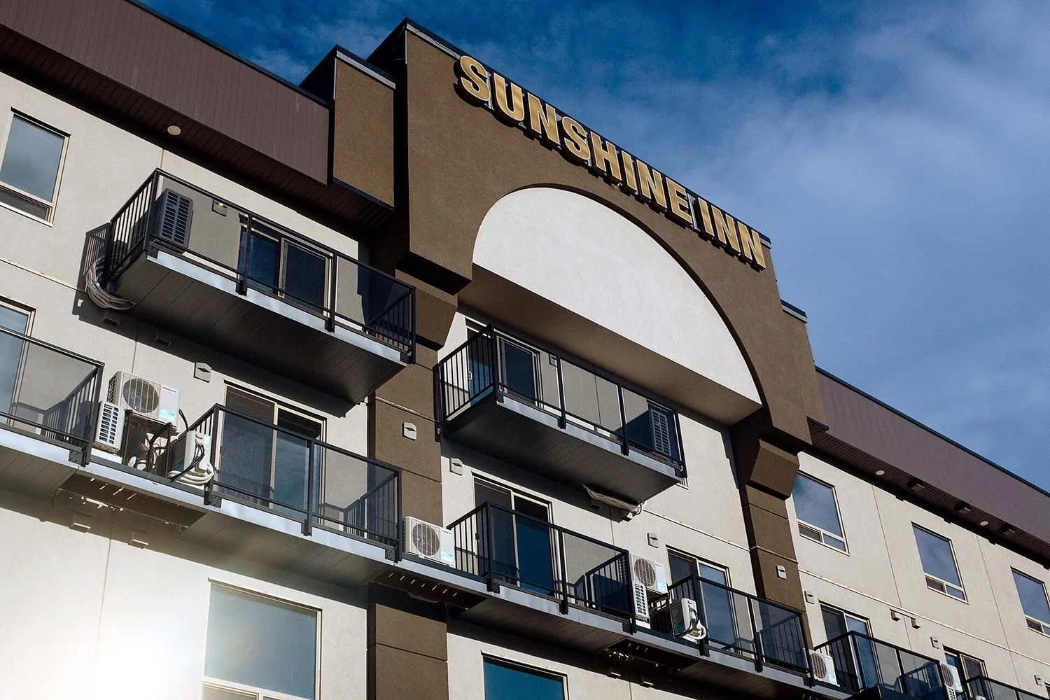 Sunshine Inn | Terrace