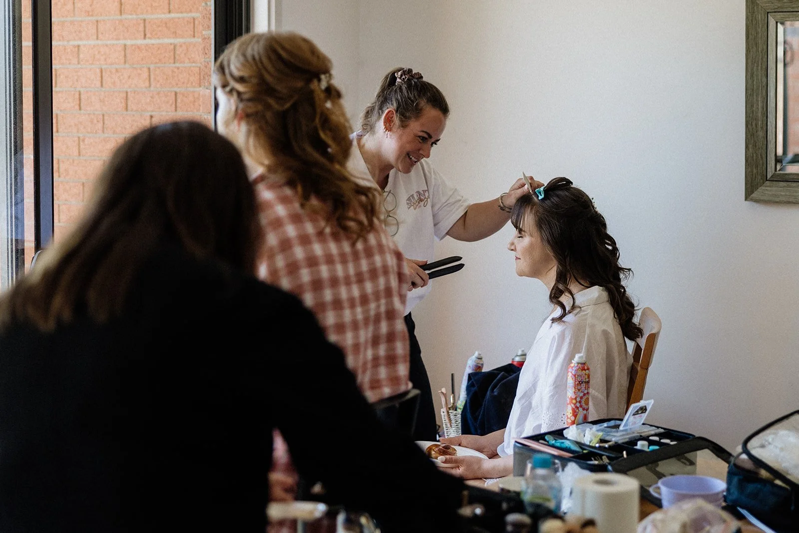 01 AliceShaneBridalPrep-36.jpg