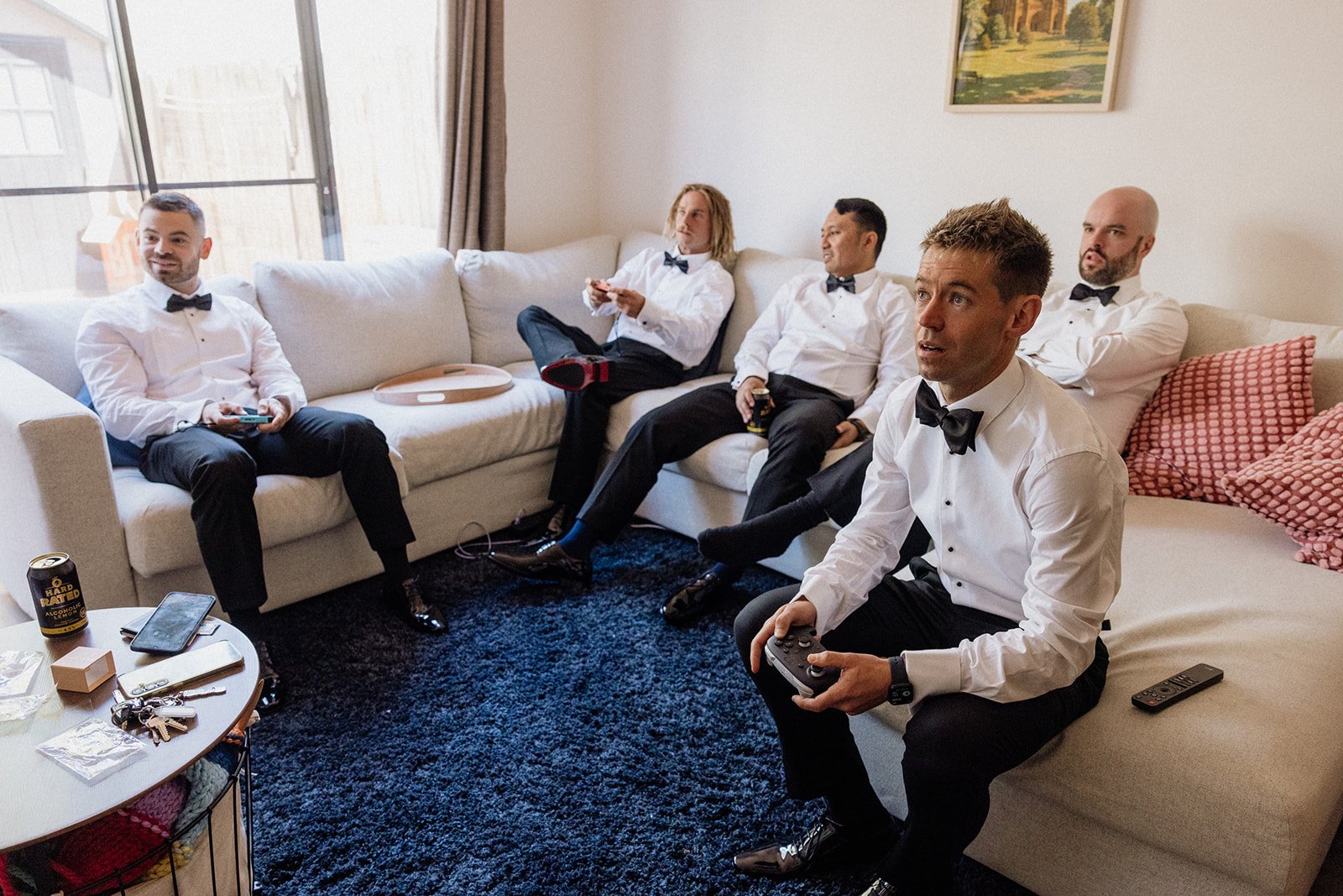 02 AliceShaneGroomPrep-51.jpg