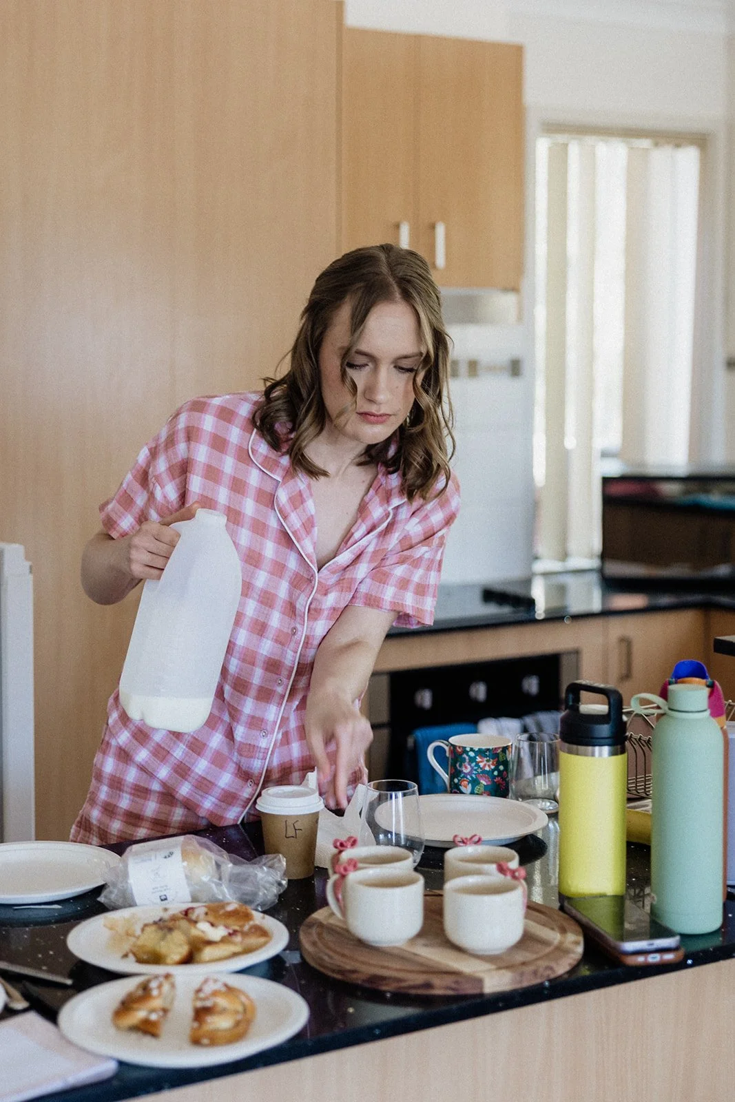 01 AliceShaneBridalPrep-52.jpg