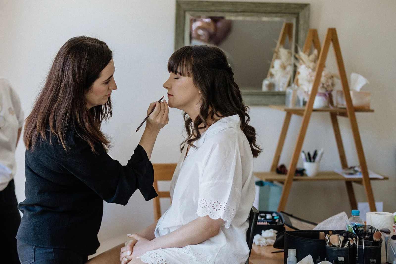 01 AliceShaneBridalPrep-67.jpg