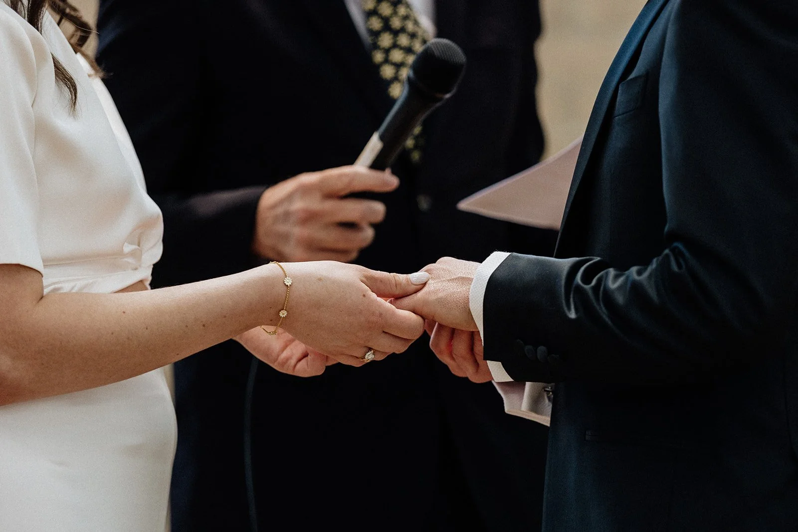 03 AliceShaneCeremony-146.jpg