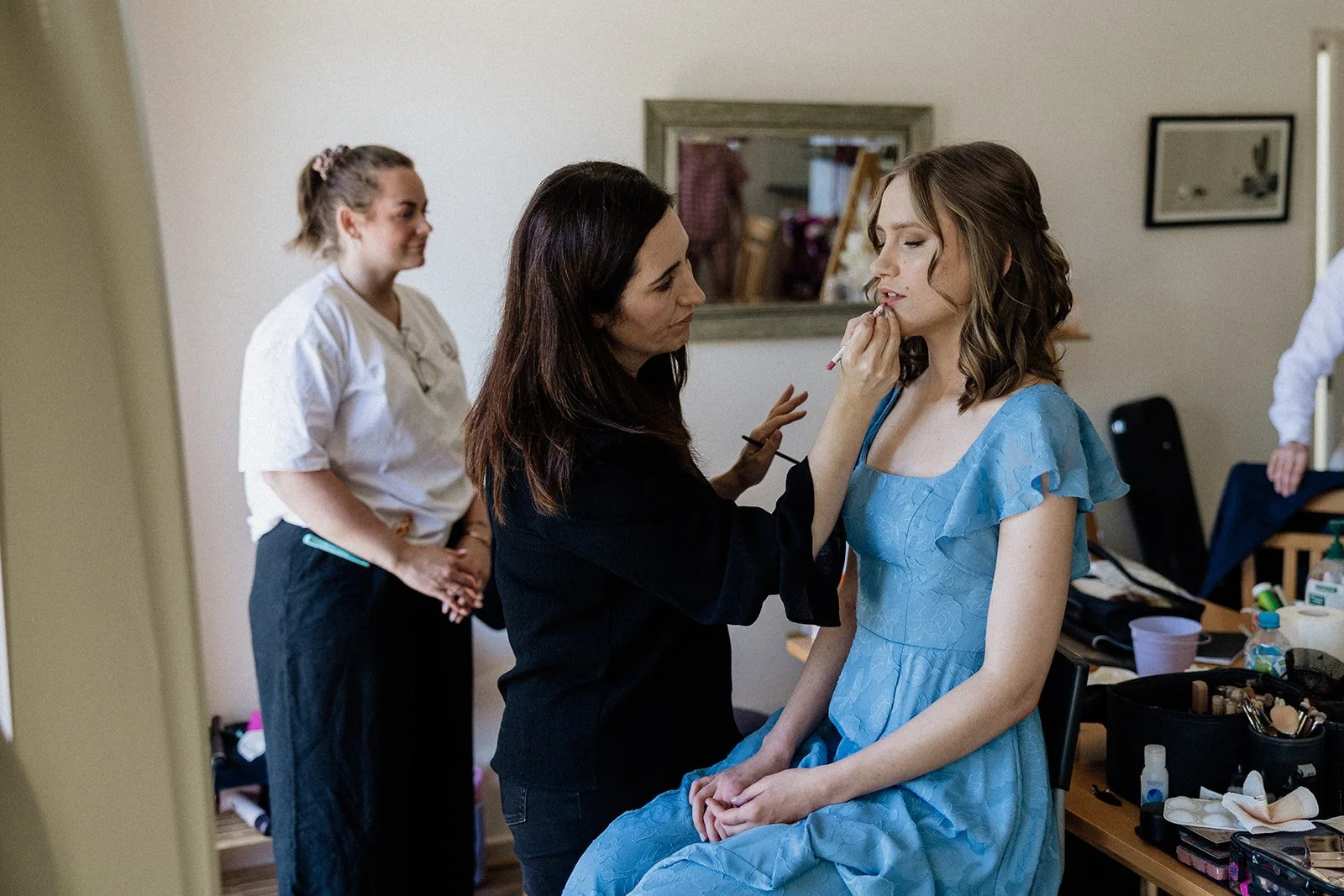 01 AliceShaneBridalPrep-65.jpg