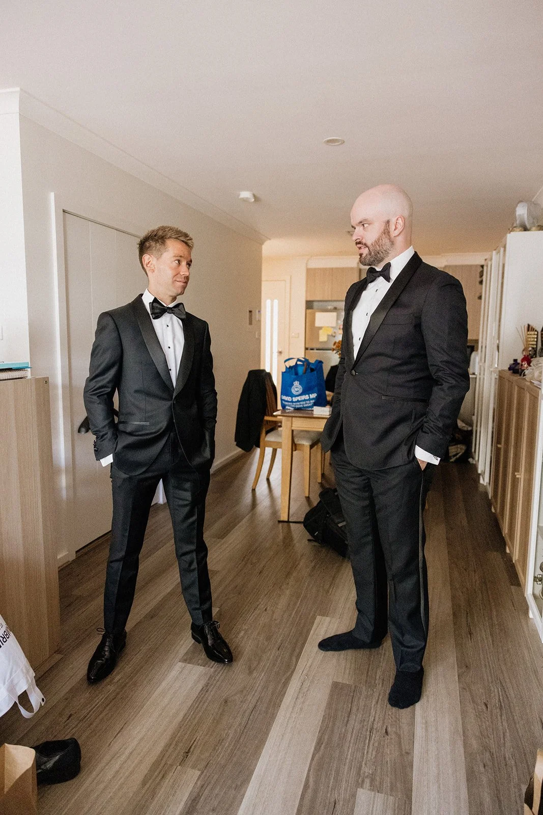 02 AliceShaneGroomPrep-38.jpg