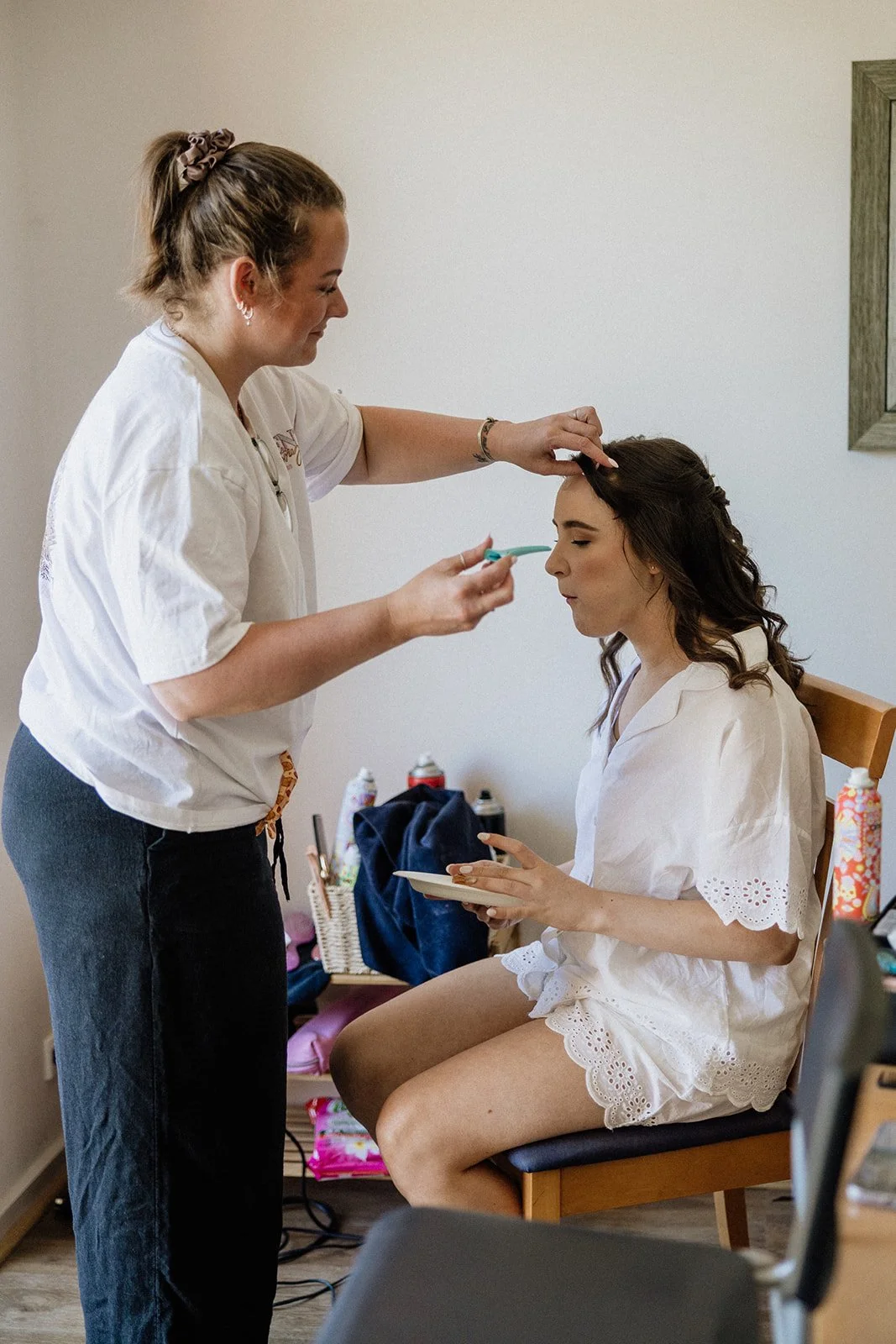 01 AliceShaneBridalPrep-35.jpg