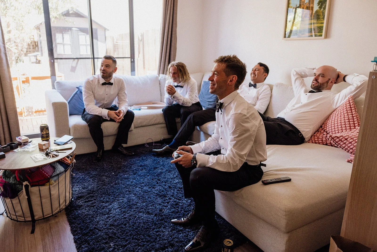 02 AliceShaneGroomPrep-53.jpg