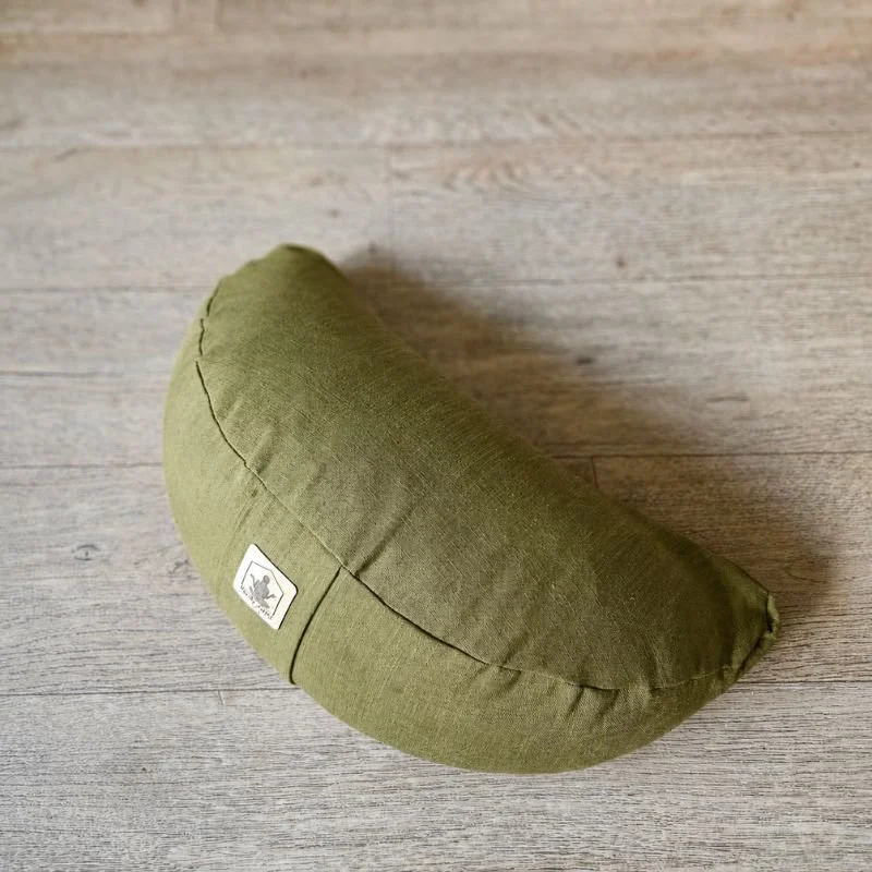 coussin-demi-lune.jpg
